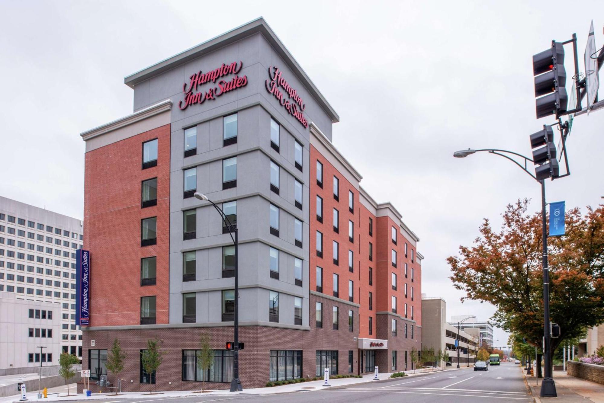 Hampton Inn & Suites Winston-Salem Downtown Exterior foto